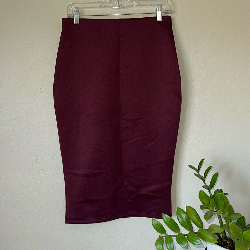 APT 9 Maroon Pull-on Skirt